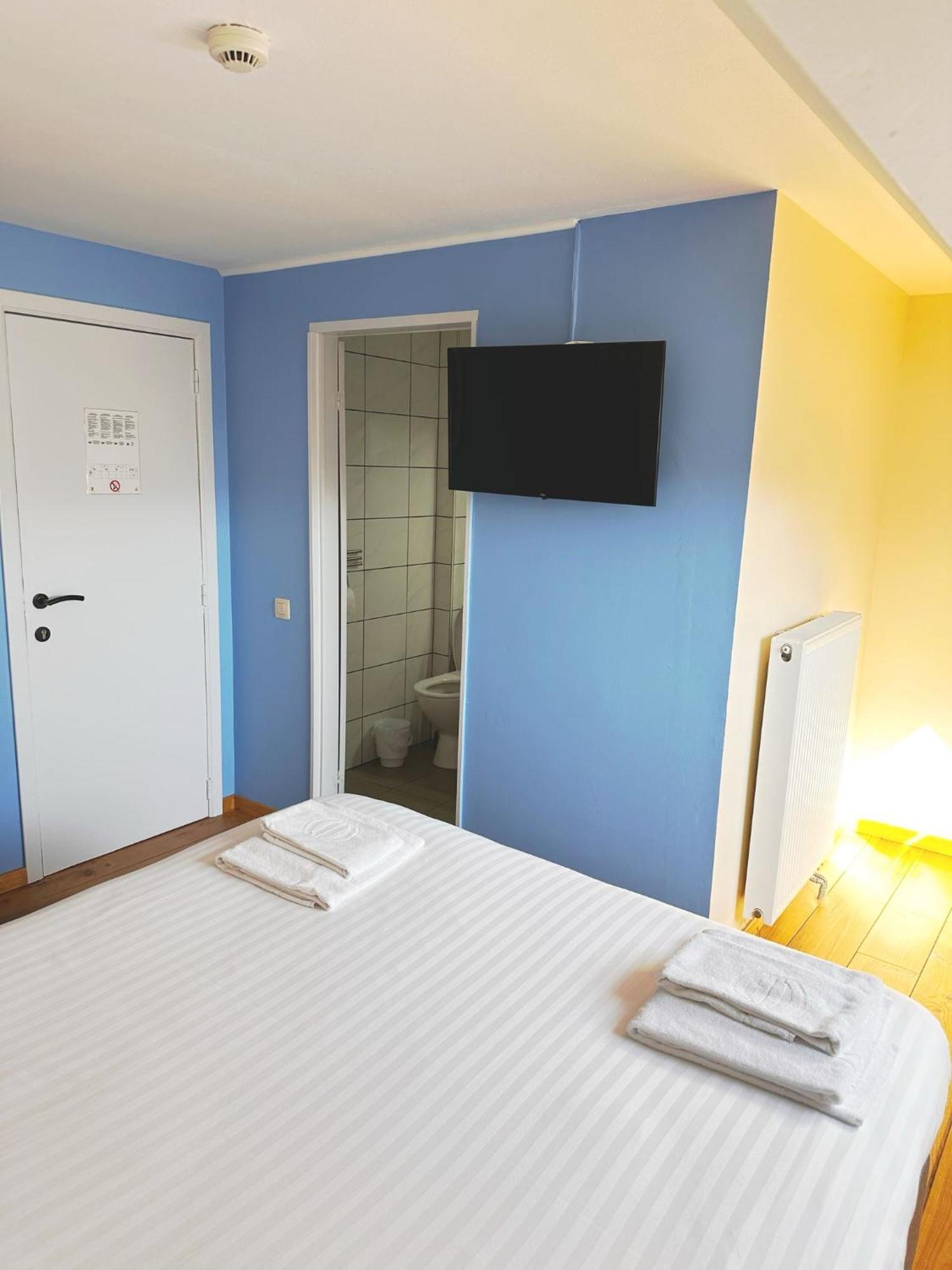 At-Pacific-Hotel Wavre Exterior foto