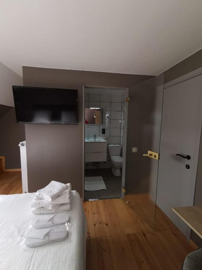 At-Pacific-Hotel Wavre Exterior foto